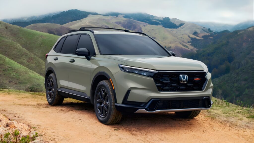 Why the 2026 Honda CR-V Is Getting So Much Attention From SUV Buyers